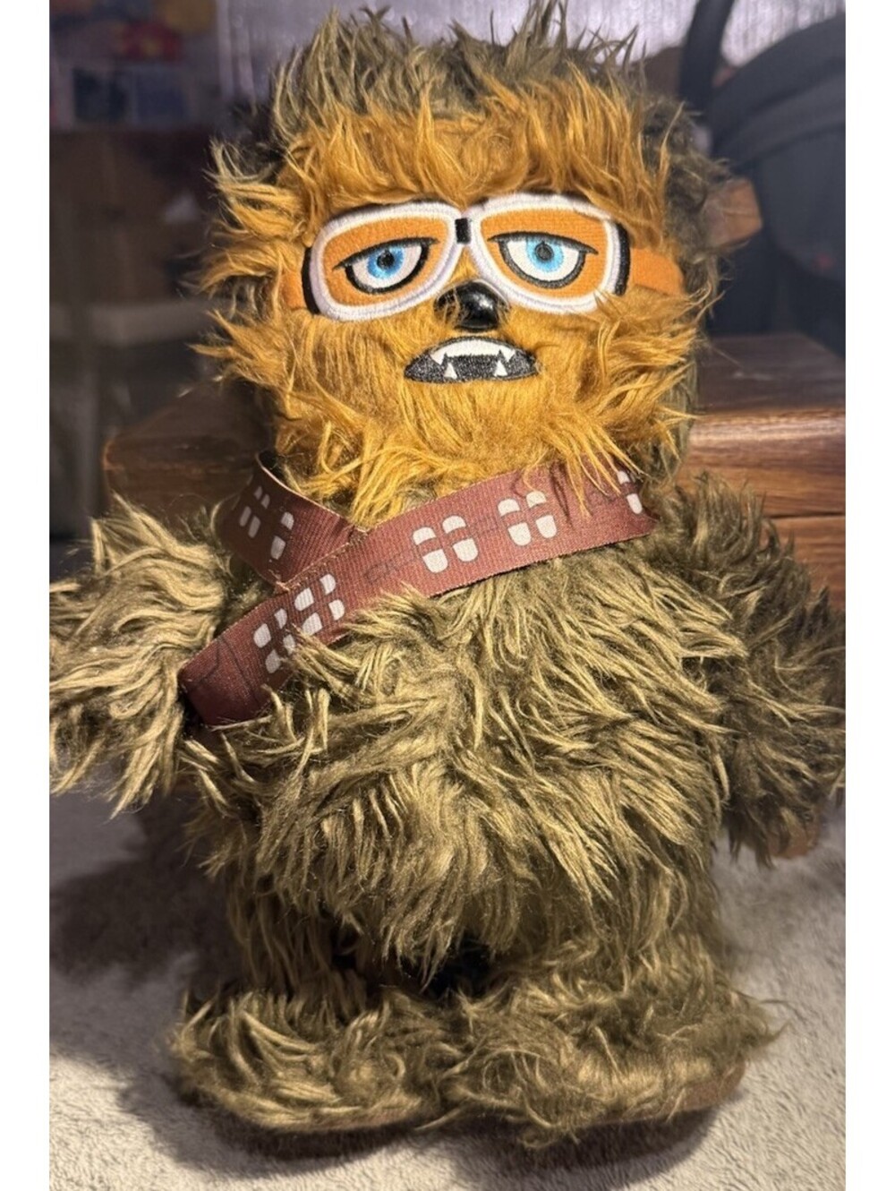 Star Wars Chewbacca Walk N Roar Interactive Plush Goggles Underground Toys